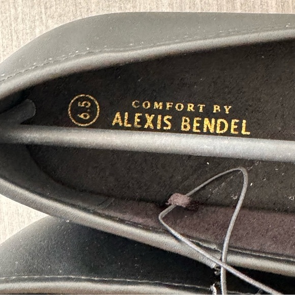 Alexis Bendel black flats comfort cushioned shoes size 6.5 NWT - Picture 5 of 13